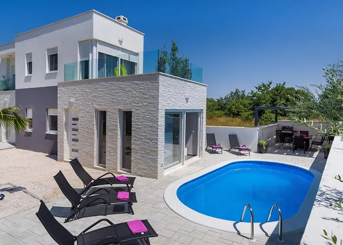 Diana 2 Vila Zaton (Zadar)