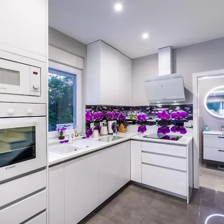 Diana 2 Zaton (Zadar)