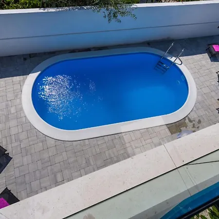 Diana 2 Villa